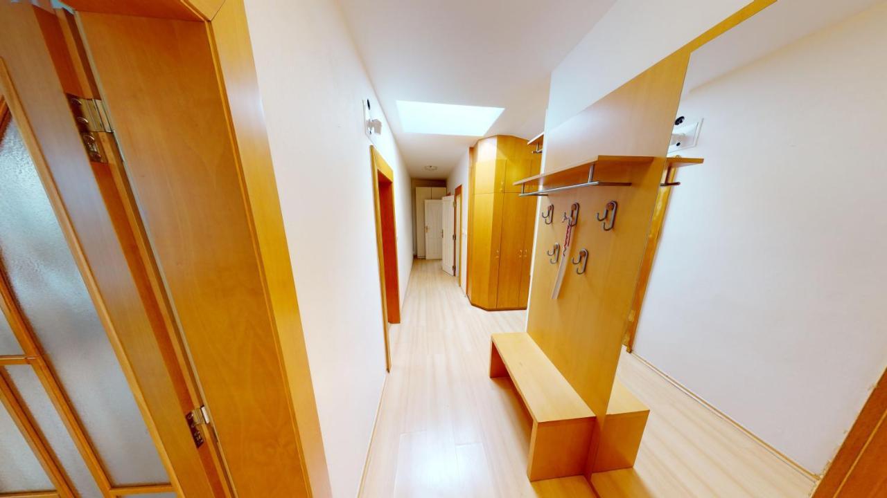 Apartments กรอมเมียร์ริช ภายนอก รูปภาพ