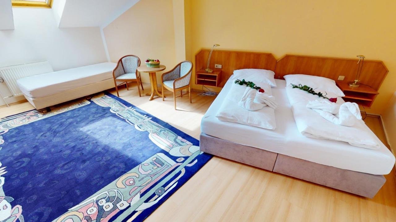 Apartments กรอมเมียร์ริช ภายนอก รูปภาพ