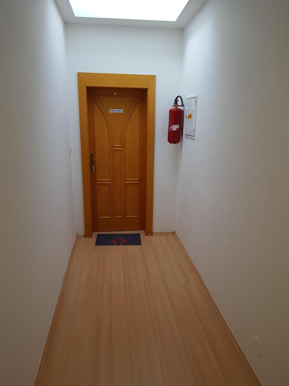 Apartments กรอมเมียร์ริช ภายนอก รูปภาพ